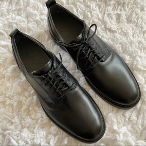 SPERRY GOLD CUP black dress shoes waterproof